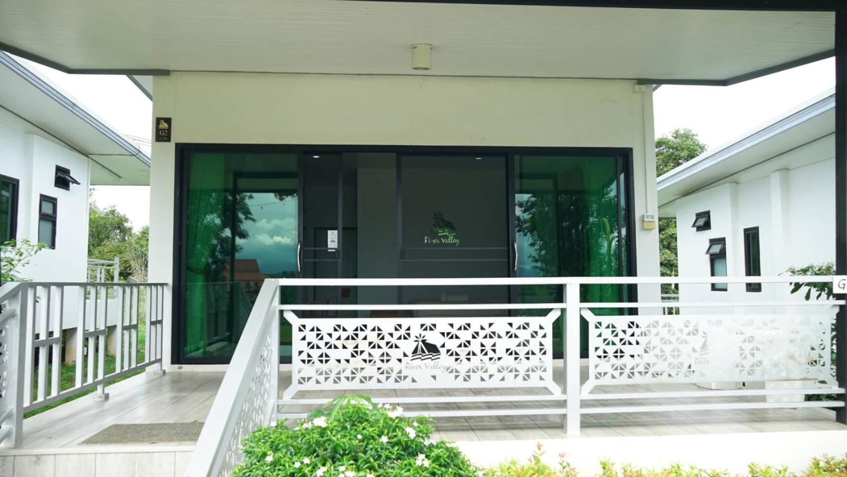 River Valley Resort แอทน่าน Экстерьер фото
