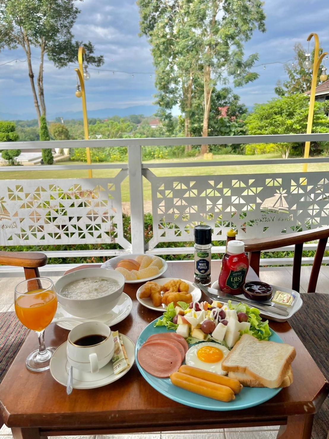 River Valley Resort แอทน่าน Экстерьер фото