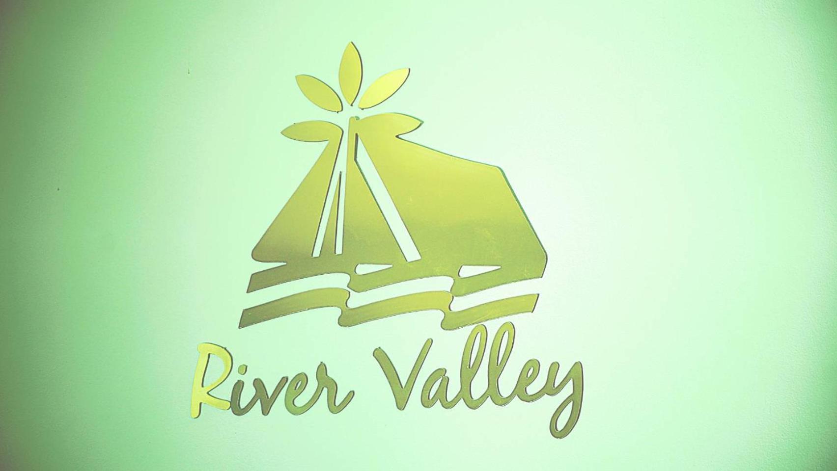 River Valley Resort แอทน่าน Экстерьер фото